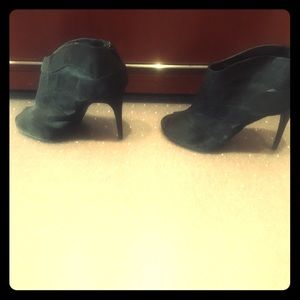 Ankle boot shoes